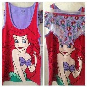 New Authentic Disney Mermaid Pajamas Set Size L